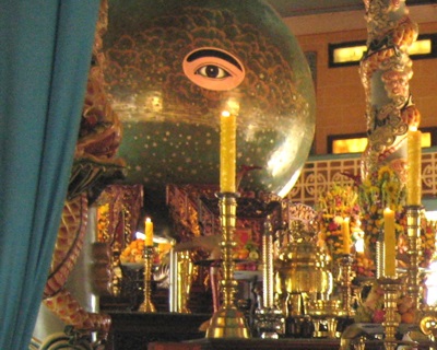 Cao Dai eye